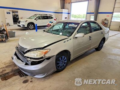 2005 TOYOTA CAMRY LE 4T1BE30K45U399519 - główne zdjęcie licytacji z USA - miniatura