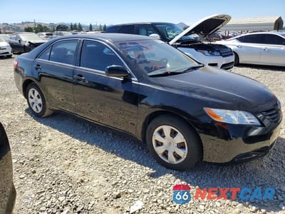 Czwarte zdjęcie samochodu z boku: 2009 TOYOTA CAMRY LE VIN:4T1BE46K09U817786 - miniatura