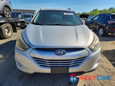 Piąte zdjęcie samochodu w środku: 2014 HYUNDAI TUCSON SE VIN:KM8JU3AG0EU898567 - miniatura
