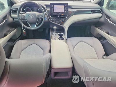 Zdjęcie 8 z 13 samochodu: 2022 TOYOTA CAMRY LE VIN:4T1C31AK2NU592913 - miniatura