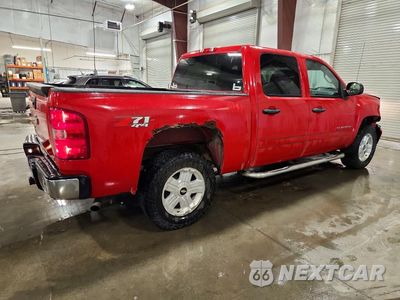 Trzecie zdjęcie samochodu z tyłu: 2011 CHEVROLET SILVERADO K1500 LT VIN:3GCPKSE37BG387359 - miniatura