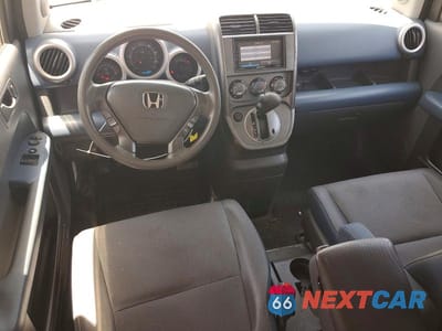 Zdjęcie 8 z 12 samochodu: 2006 HONDA ELEMENT EX VIN:5J6YH18736L015595 - miniatura