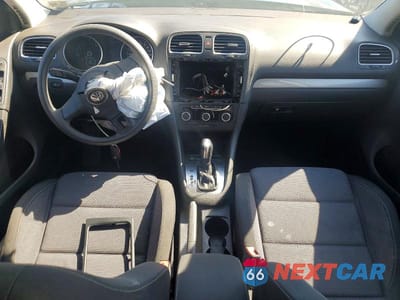 Zdjęcie 8 z 12 samochodu: 2013 VOLKSWAGEN GOLF VIN:WVWDB7AJ0DW131721 - miniatura