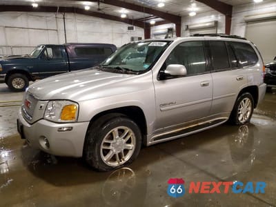 2006 GMC ENVOY DENALI 1GKET63M162266787 - główne zdjęcie licytacji z USA - miniatura