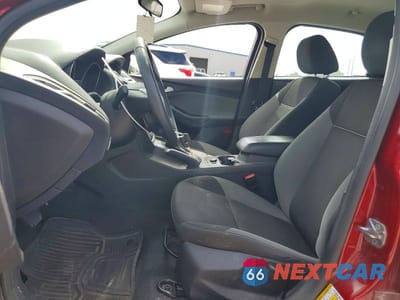 Zdjęcie 7 z 12 samochodu: 2014 FORD FOCUS SE VIN:1FADP3K26EL375528 - miniatura