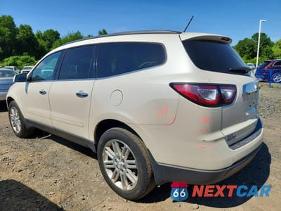 Drugie zdjęcie samochodu z przodu: 2014 CHEVROLET TRAVERSE LT VIN:1GNKVGKD5EJ360201 - miniatura
