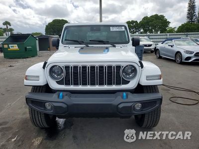 Piąte zdjęcie samochodu w środku: 2024 JEEP WRANGLER SAHARA 4XE VIN:1C4RJXP67RW270764 - miniatura