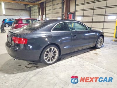 Trzecie zdjęcie samochodu z tyłu: 2013 AUDI A5 PREMIUM PLUS VIN:WAULFAFRXDA002083 - miniatura