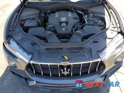Zdjęcie 12 z 13 samochodu: 2018 MASERATI LEVANTE VIN:ZN661XUA0JX270209 - miniatura