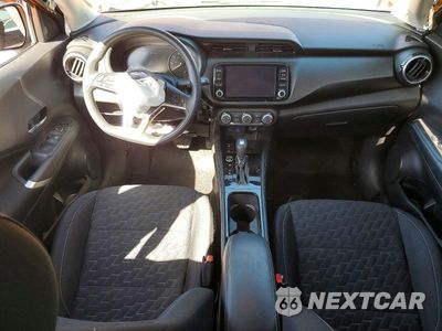Zdjęcie 8 z 12 samochodu: 2023 NISSAN KICKS SV VIN:3N1CP5CV4PL561735 - miniatura