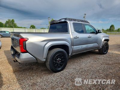 Trzecie zdjęcie samochodu z tyłu: 2025 TOYOTA TACOMA SR5 VIN:3TMLB5JN7SM149987 - miniatura