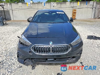 Piąte zdjęcie samochodu w środku: 2022 BMW 228XI VIN:WBA73AK01N7L17015 - miniatura