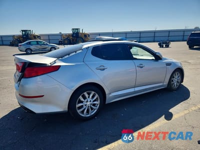 Trzecie zdjęcie samochodu z tyłu: 2014 KIA OPTIMA EX VIN:5XXGN4A70EG340032 - miniatura