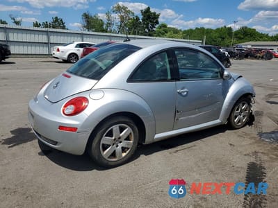 Trzecie zdjęcie samochodu z tyłu: 2007 VOLKSWAGEN NEW BEETLE 2.5L OPTION PACKAGE 1 VIN:3VWRW31CX7M518394 - miniatura