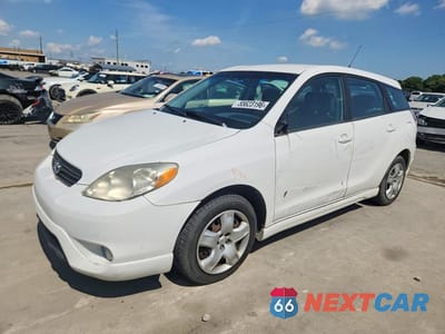 2007 TOYOTA COROLLA MATRIX XR 2T1KR32E37C670005 - główne zdjęcie licytacji z USA - miniatura