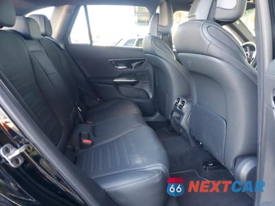 Zdjęcie 10 z 13 samochodu: 2026 MERCEDES-BENZ GLC 300 VIN:W1NKM4GB3TF465507 - miniatura