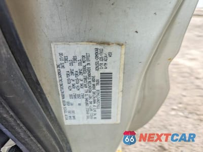 Zdjęcie 13 z 13 samochodu: 2000 TOYOTA TACOMA XTRACAB VIN:5TEVL52N8YZ704218 - miniatura
