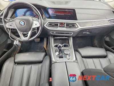 Zdjęcie 8 z 13 samochodu: 2019 BMW X7 XDRIVE40I VIN:5UXCW2C56KL088390 - miniatura