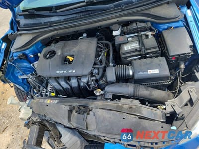 Zdjęcie 11 z 13 samochodu: 2017 HYUNDAI ELANTRA SE VIN:KMHD74LF3HU208748 - miniatura