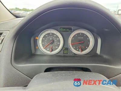 Zdjęcie 9 z 12 samochodu: 2012 VOLVO C70 T5 VIN:YV1672MC6CJ127950 - miniatura