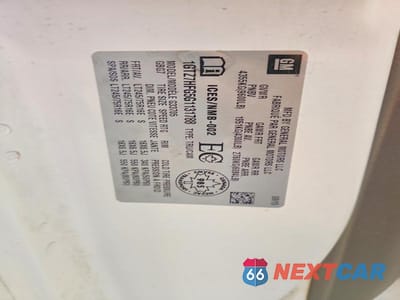 Zdjęcie 13 z 13 samochodu: 2016 GMC SAVANA 3500 CARGO DELIVERY VAN VIN:1GTZ7HFG5G1131788 - miniatura