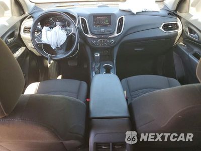 Zdjęcie 8 z 13 samochodu: 2021 CHEVROLET EQUINOX LT VIN:3GNAXUEV0ML318048 - miniatura
