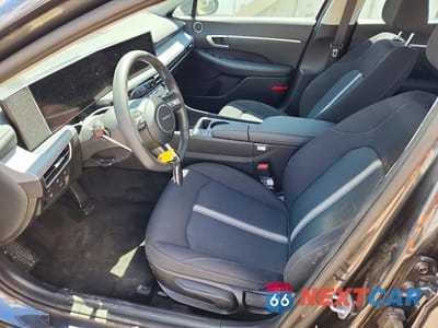 Zdjęcie 7 z 13 samochodu: 2026 HYUNDAI SONATA HYBRID BLUE VIN:KMHL24JJ8TA167514 - miniatura