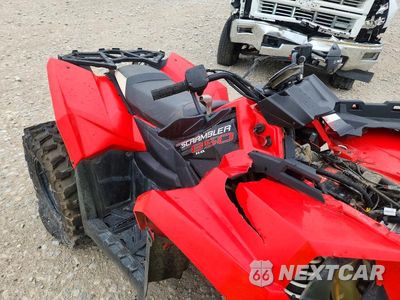 Piąte zdjęcie samochodu w środku: 2015 POLARIS SCRAMBLER 850 ATV VIN:4XASVA85XFA216545 - miniatura