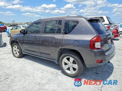 Drugie zdjęcie samochodu z przodu: 2015 JEEP COMPASS SPORT VIN:1C4NJDBB4FD393155 - miniatura