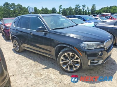 Czwarte zdjęcie samochodu z boku: 2017 BMW X5 XDRIVE35I VIN:5UXKR0C33H0V72288 - miniatura