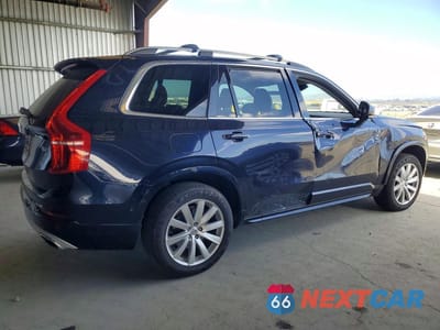 Trzecie zdjęcie samochodu z tyłu: 2016 VOLVO XC90 T6 VIN:YV4A22PK2G1063457 - miniatura