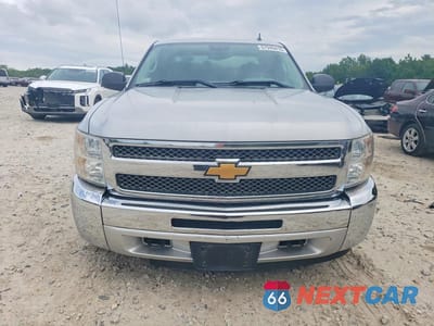 Piąte zdjęcie samochodu w środku: 2012 CHEVROLET SILVERADO K1500 LS VIN:1GCRKREA0CZ257764 - miniatura