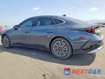 Drugie zdjęcie samochodu z przodu: 2026 HYUNDAI SONATA HYBRID SEL VIN:KMHL34JJ6TA147534 - miniatura