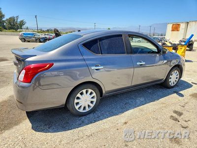 Trzecie zdjęcie samochodu z tyłu: 2016 NISSAN VERSA 1.6 SV VIN:3N1CN7AP6GL875716 - miniatura