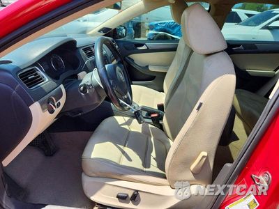 Zdjęcie 7 z 12 samochodu: 2013 VOLKSWAGEN JETTA TDI VIN:3VWLL7AJ7DM205755 - miniatura