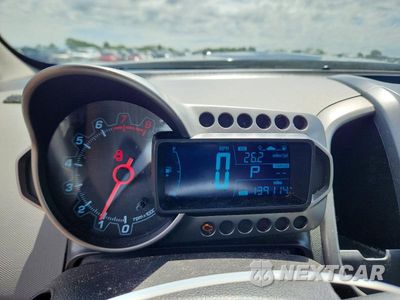 Zdjęcie 9 z 12 samochodu: 2015 CHEVROLET SONIC LT VIN:1G1JC6SH9F4182633 - miniatura