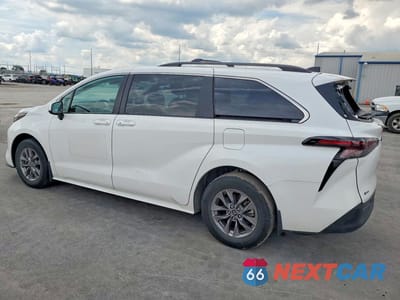 Drugie zdjęcie samochodu z przodu: 2025 TOYOTA SIENNA LE VIN:5TDKRKEC8SS227496 - miniatura