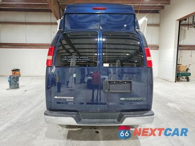 Zdjęcie 6 z 13 samochodu: 2013 CHEVROLET EXPRESS G3500 LT VIN:1GBZG1FA2D1157252 - miniatura