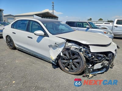Czwarte zdjęcie samochodu z boku: 2024 BMW 760 XI VIN:WBA33EJ06RCR05870 - miniatura