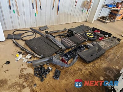 Zdjęcie 12 z 13 samochodu: 2020 VOLKSWAGEN GTI S VIN:3VW5T7AU6LM006374 - miniatura