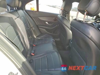 Zdjęcie 10 z 12 samochodu: 2017 MERCEDES-BENZ C 300 VIN:55SWF4JB5HU194150 - miniatura