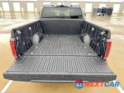 Zdjęcie 14 z 14 samochodu: 2024 TOYOTA TUNDRA 1794 EDITION VIN:5TFMA5DB6RX134104 - miniatura