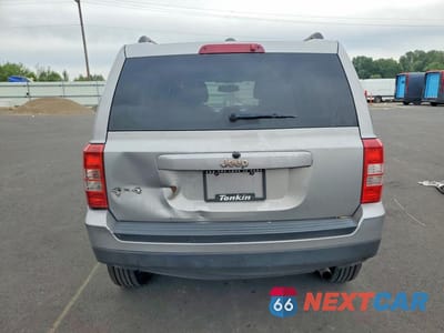 Zdjęcie 6 z 12 samochodu: 2016 JEEP PATRIOT SPORT VIN:1C4NJRBB0GD686064 - miniatura