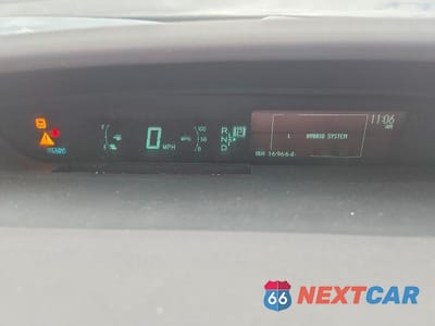 Zdjęcie 9 z 12 samochodu: 2010 TOYOTA PRIUS IV VIN:JTDKN3DU0A0080667 - miniatura