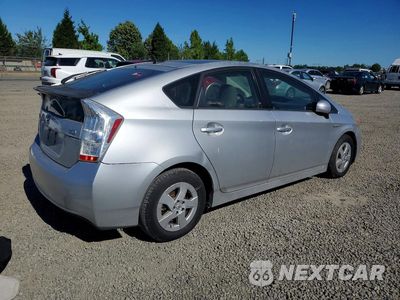 Trzecie zdjęcie samochodu z tyłu: 2010 TOYOTA PRIUS III VIN:JTDKN3DU8A1201004 - miniatura