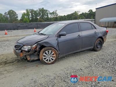 2013 TOYOTA COROLLA LE 5YFBU4EE7DP177746 - główne zdjęcie licytacji z USA - miniatura