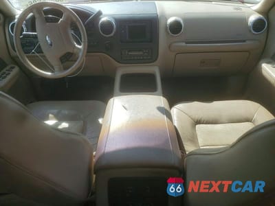 Zdjęcie 8 z 13 samochodu: 2003 FORD EXPEDITION EDDIE BAUER VIN:1FMFU18L63LA78039 - miniatura