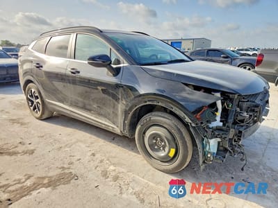 Czwarte zdjęcie samochodu z boku: 2025 KIA SPORTAGE EX VIN:5XYK33DF0SG236869 - miniatura