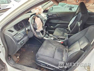 Zdjęcie 7 z 13 samochodu: 2014 HONDA ACCORD SPORT VIN:1HGCR2F59EA149060 - miniatura