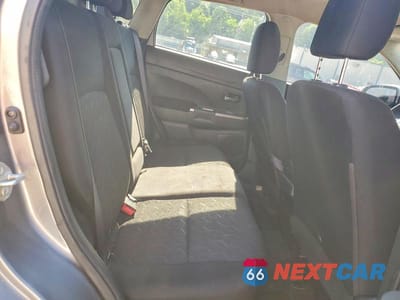 Zdjęcie 11 z 13 samochodu: 2020 MITSUBISHI OUTLANDER SPORT SE VIN:JA4AP4AU6LU029065 - miniatura